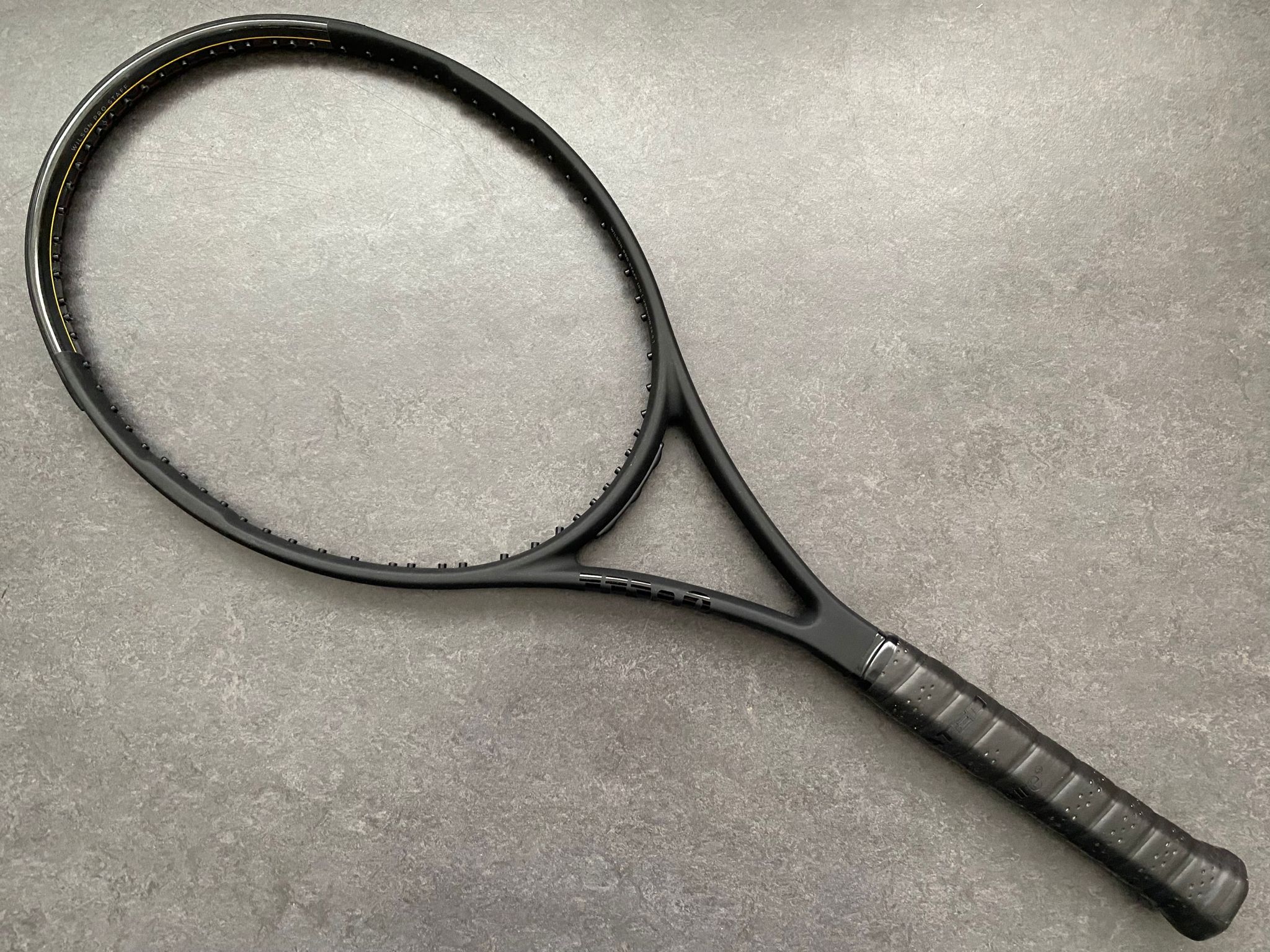 Wilson Pro Stock Pro Staff 100 (16X19) – ProStockTennis