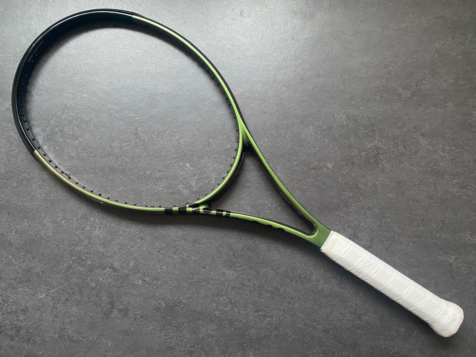 Wilson Pro Stock Blade 98 (16X19) – ProStockTennis