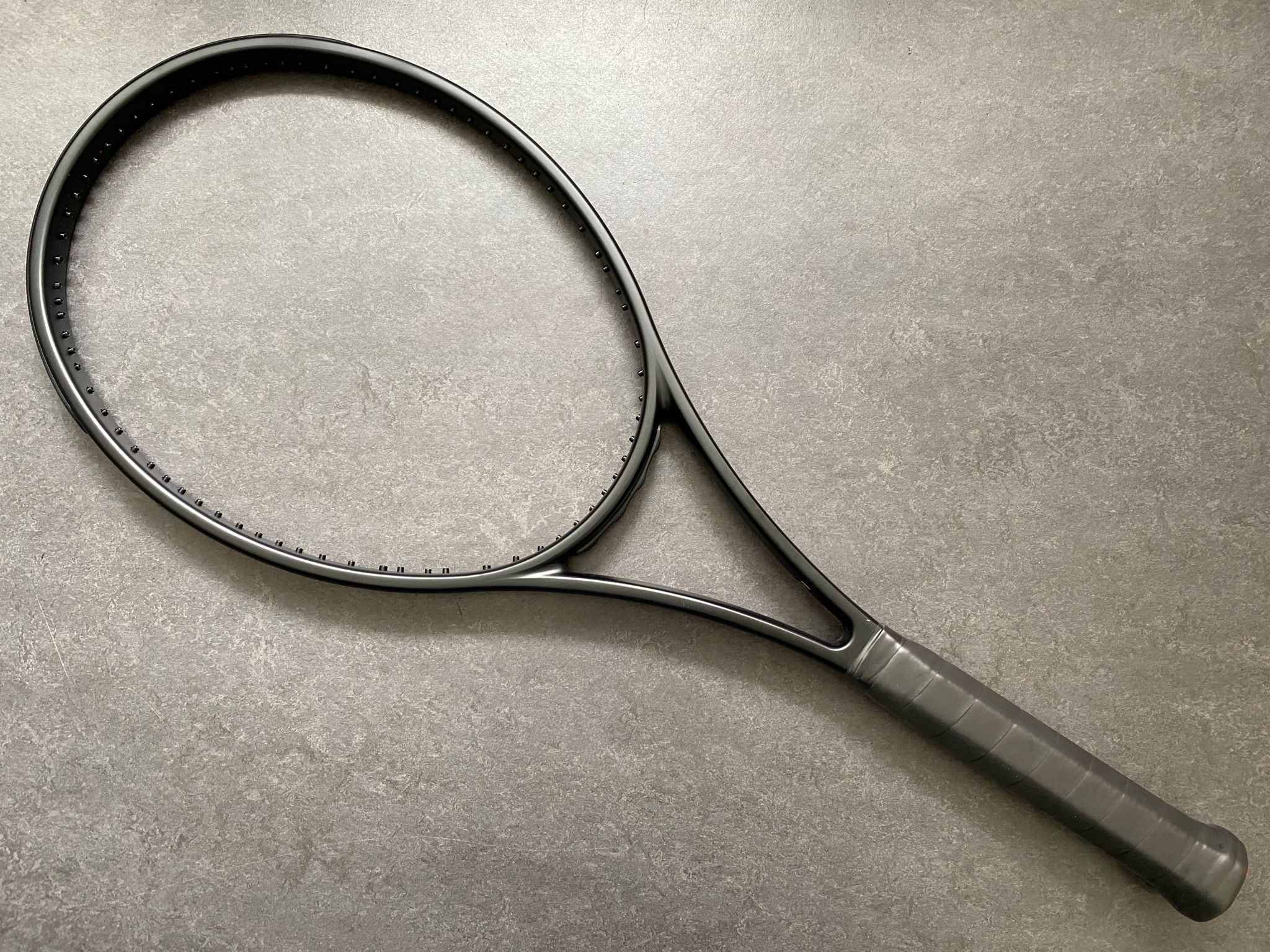 Wilson H22 (18x20) – ProStockTennis