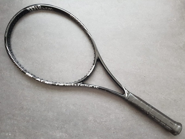 Wilson H22 Blade 98 (18X17) – ProStockTennis