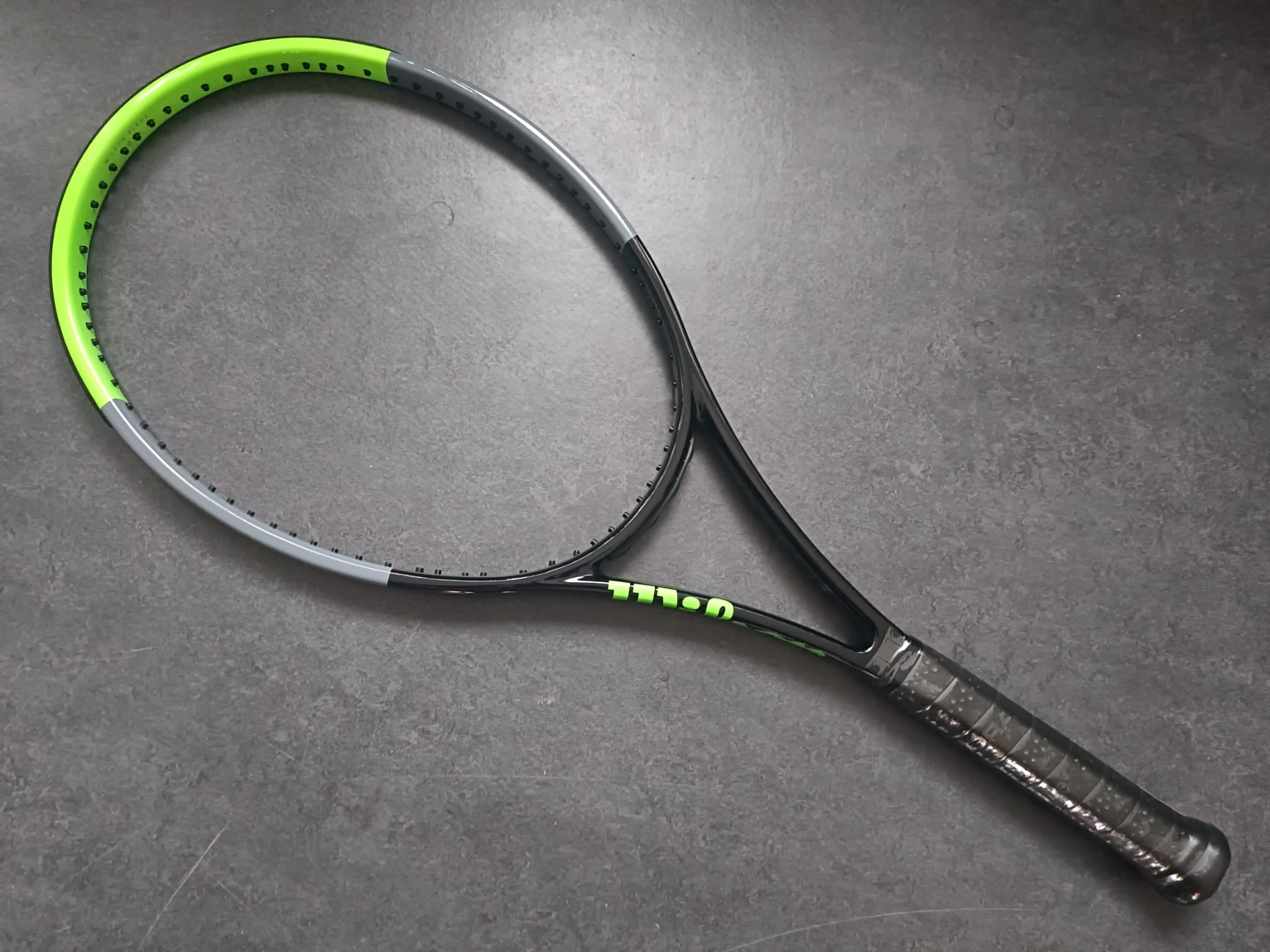 Wilson H22 (18x20) – ProStockTennis
