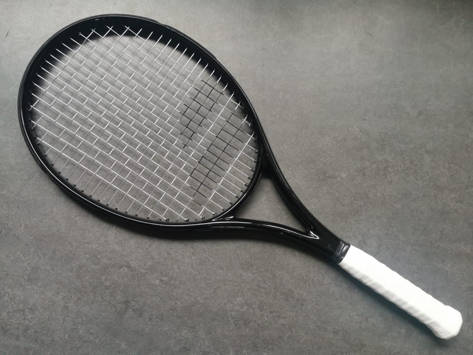 レビューの多い高評価商品特集！ Pro Babolat Stock Out Blacked Original Drive Pure ラケット