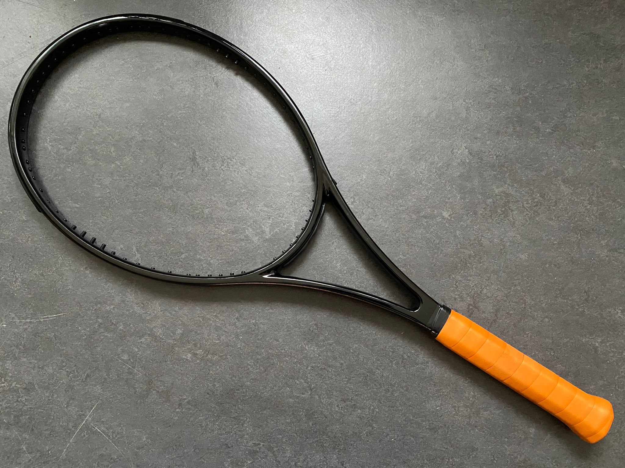 プロストック3本セットWilson Babolat ブラックアウト プロストック3本セットWilson Babolat ブラックアウト
