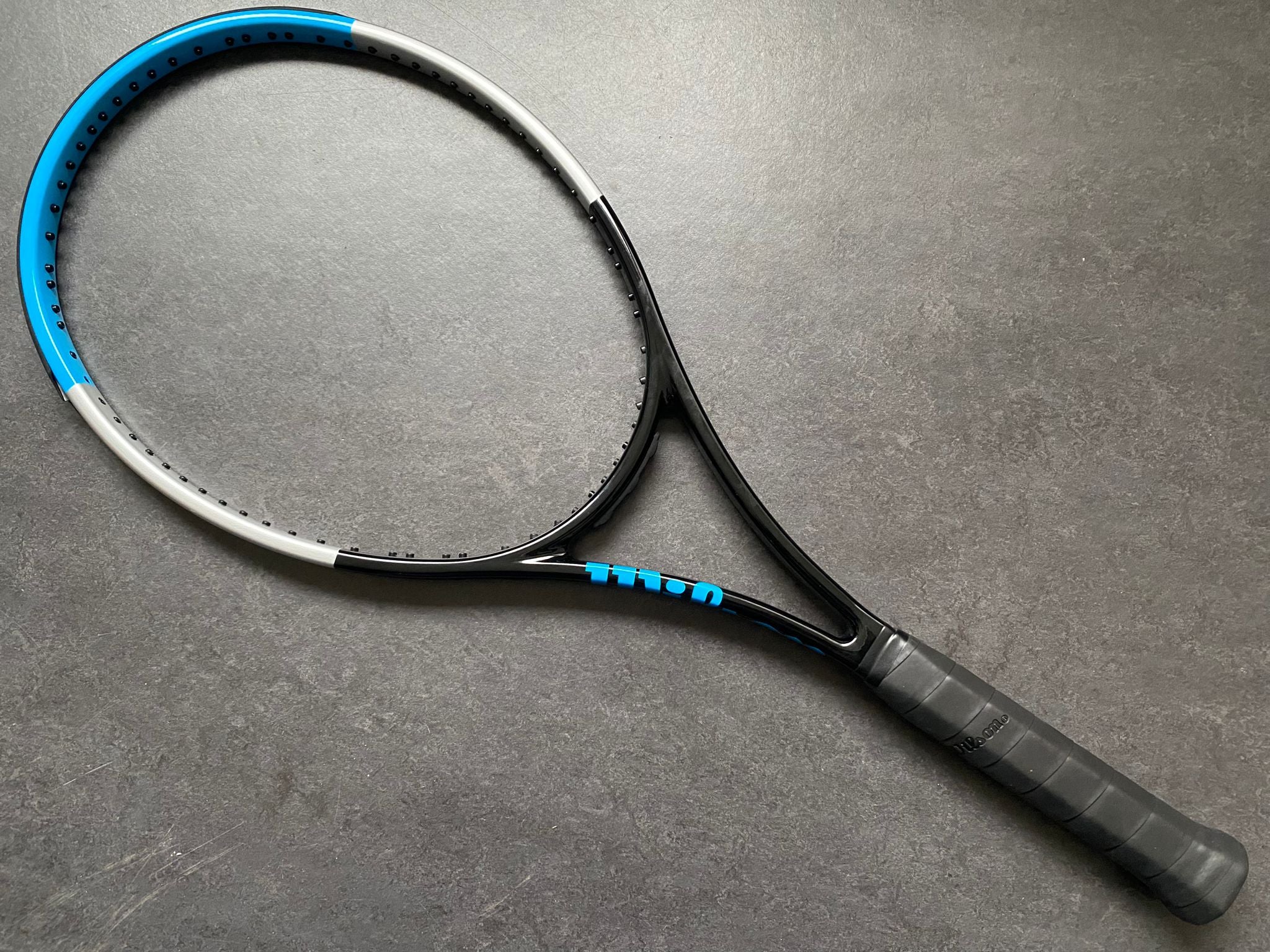 プロストック　H19 Wilson H19 (16x19) – ProStockTennis