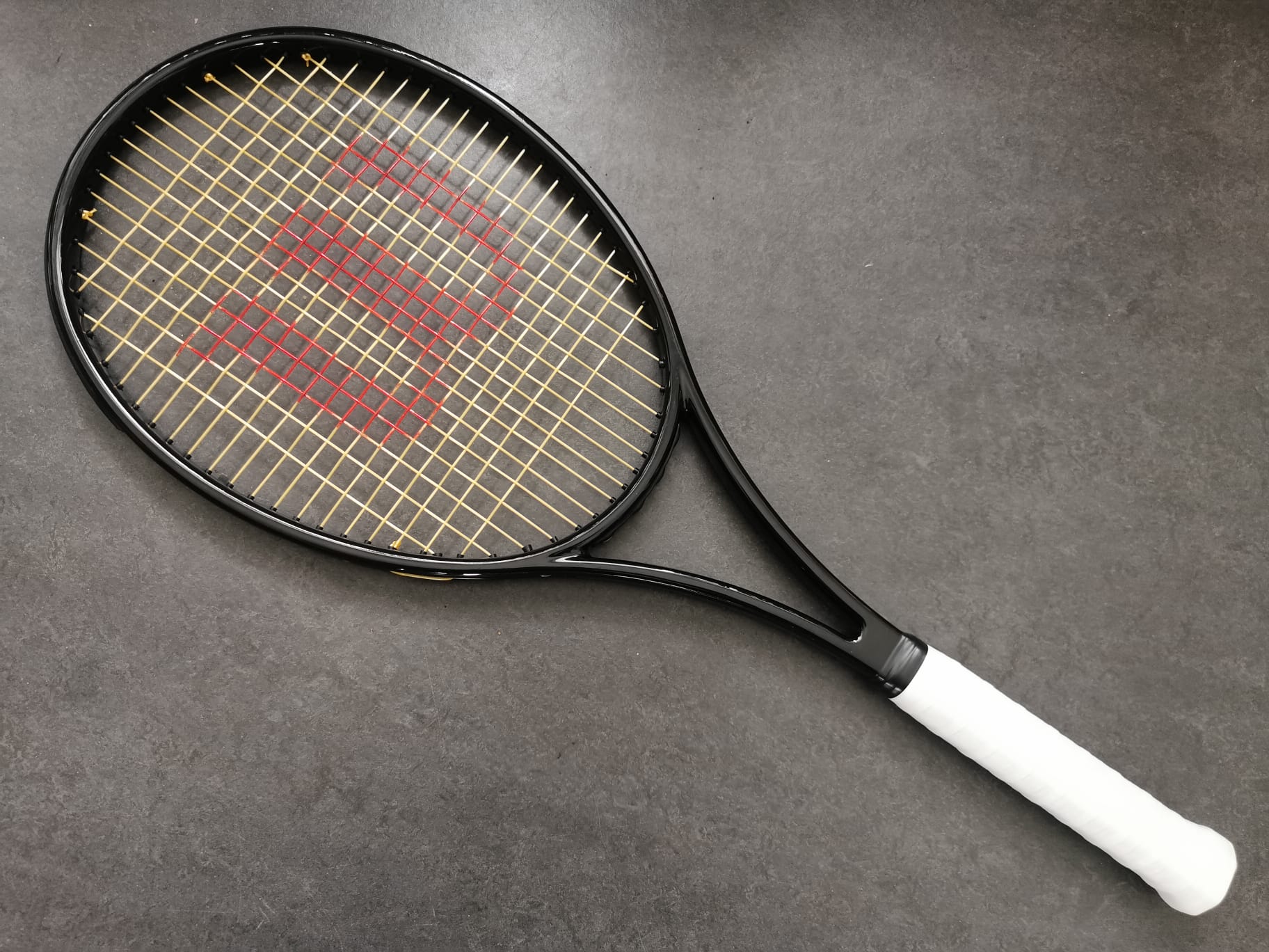 Wilson H19 プロストック Wilson H19 (16X19) – ProStockTennis