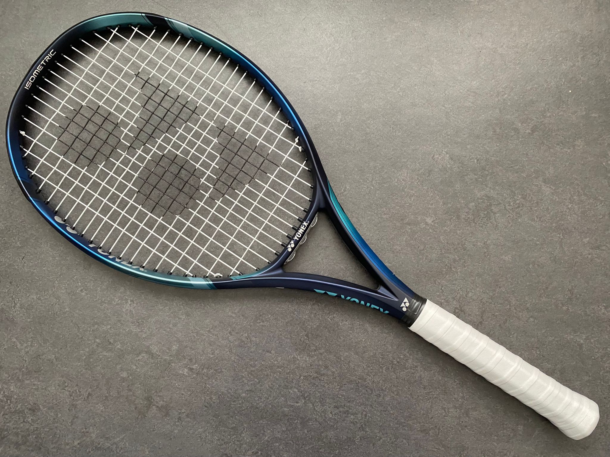 Yonex Pro Stock EZONE 100 (16X19)