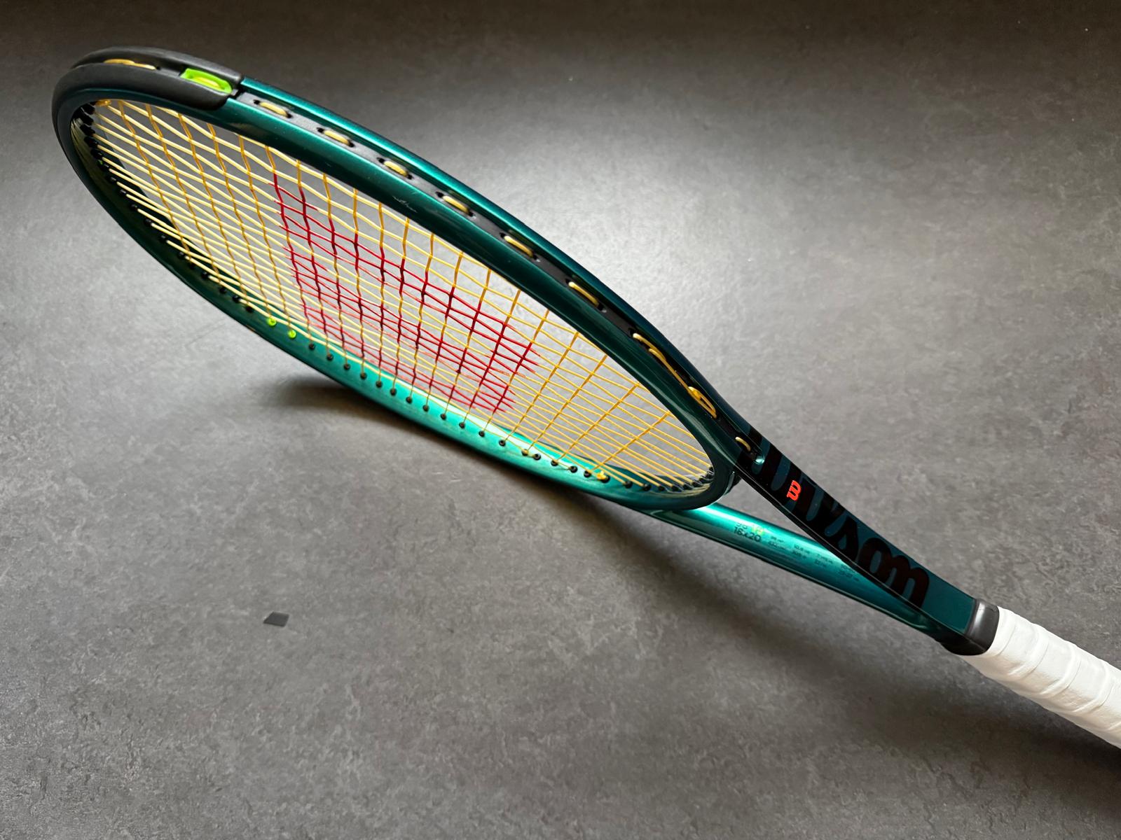 Wilson Pro Stock Blade 98 (18X20)