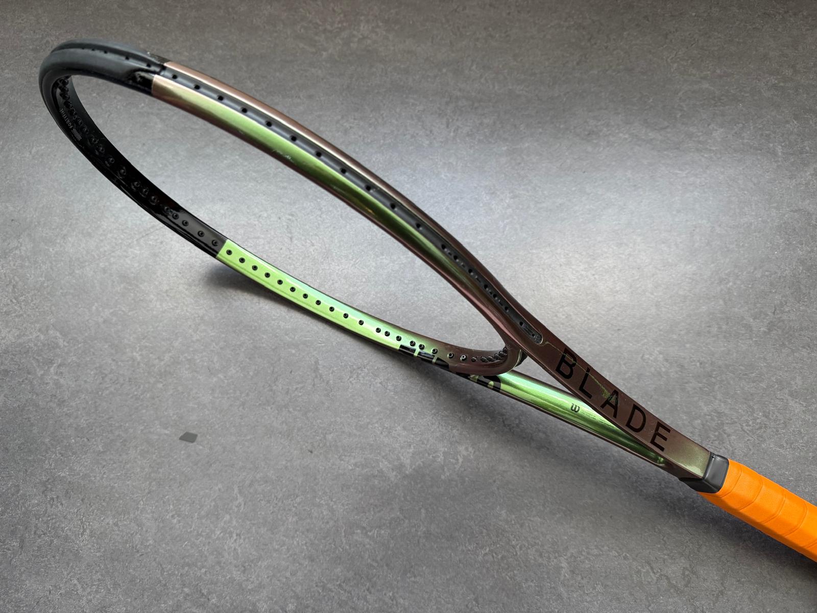 Wilson Pro Stock Blade 98 (18X19)