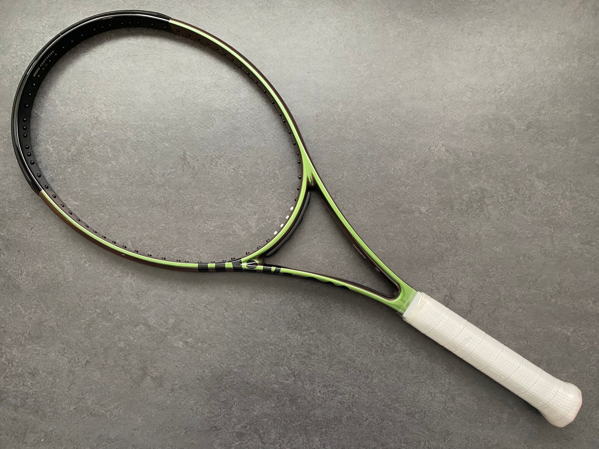 Wilson Steam Racket Wilson Pro Stock Steam 100 (16X20) – ProStockTennis
