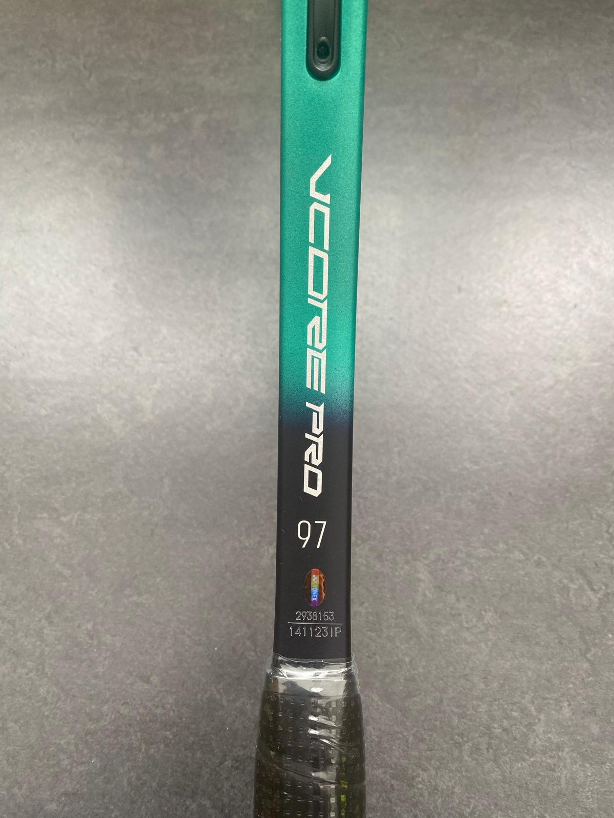 Yonex Pro Stock VCORE Pro 97 (16X19) – ProStockTennis