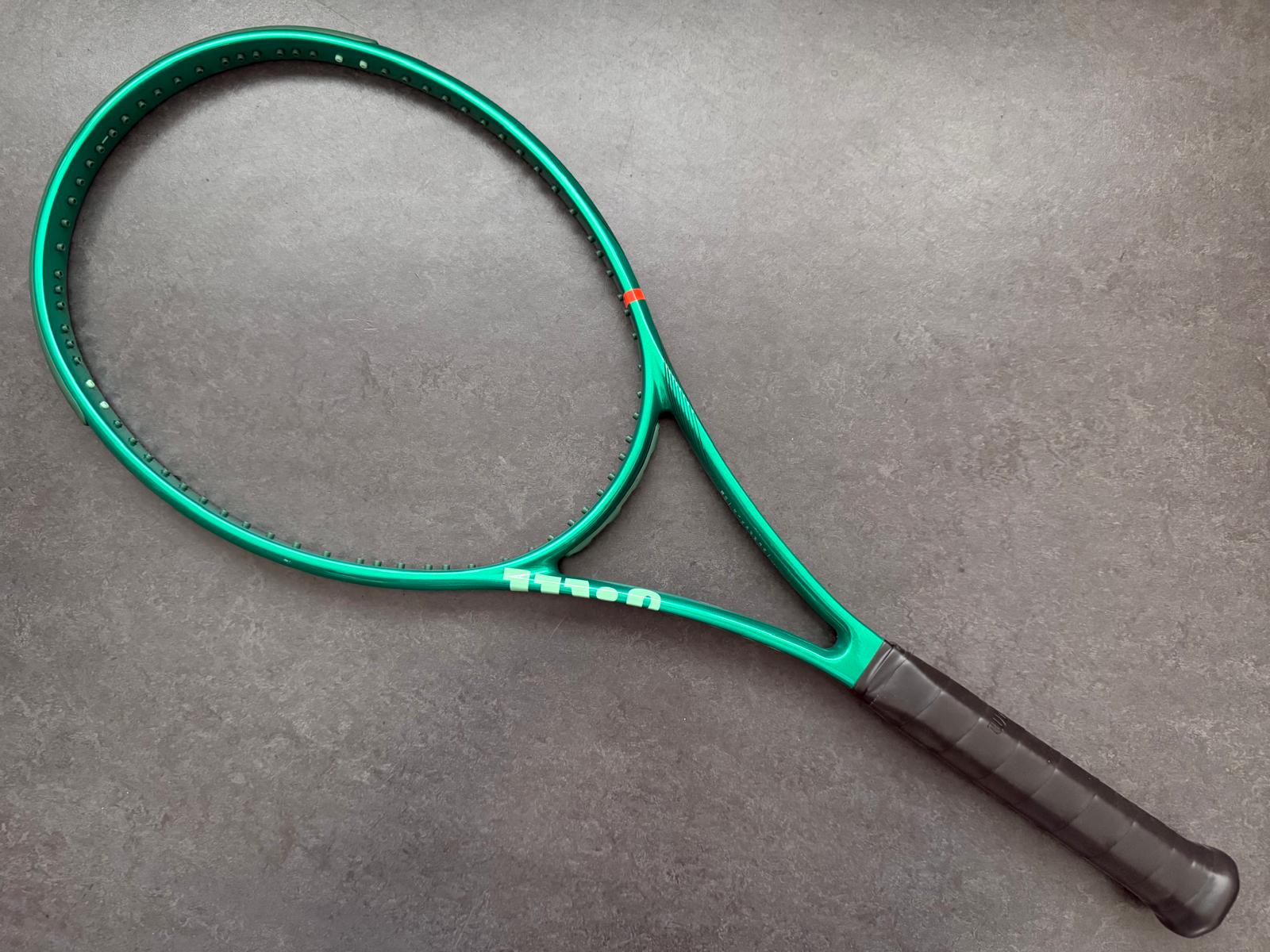 Wilson Pro Stock Blade 98 (18X19)