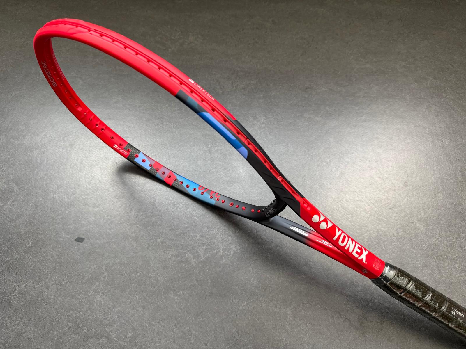 Yonex Pro Stock VCORE 98 (16X19)