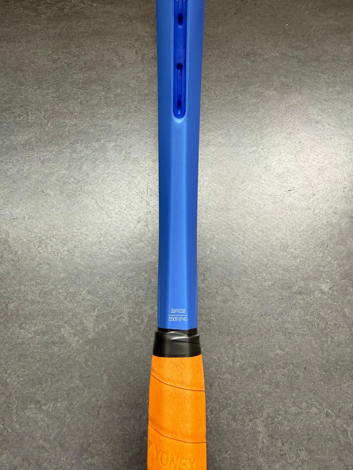 Yonex Pro Stock EZONE 100 (16X19)