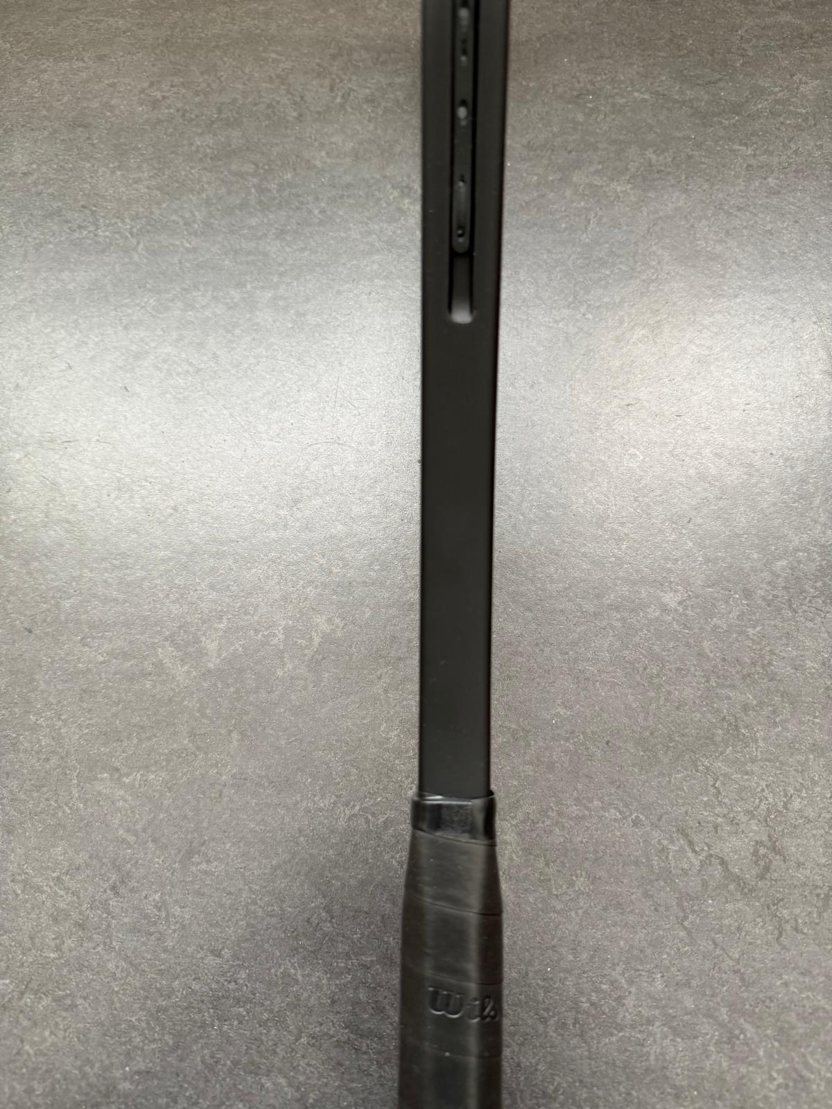 Wilson Pro Stock Pro Staff 97 Blacked Out (16X19)