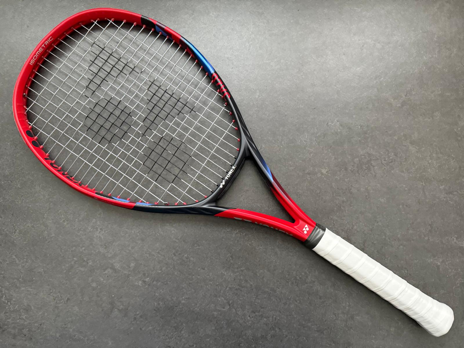 Yonex Pro Stock VCORE 100 (16X19)