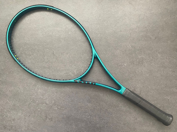 プロストック Wilson[K] BLADE 98 ペイントジョブ Wilson Pro Stock Blade 98 (18x20) – ProStockTennis