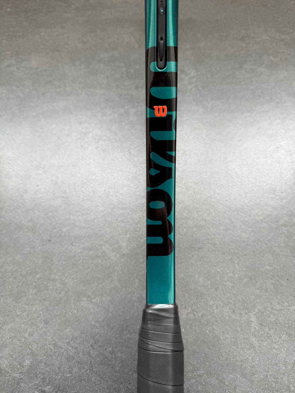 Wilson Pro Stock Blade 98 (18X20)