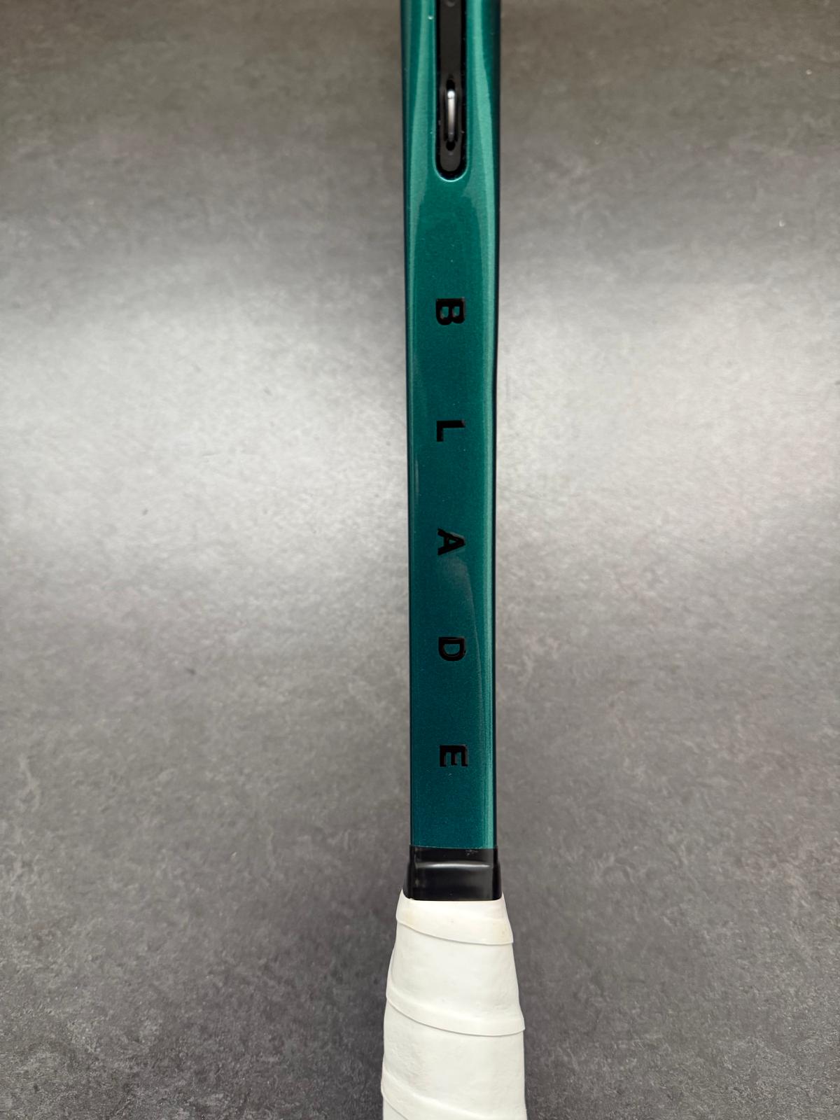 Wilson Pro Stock Blade 98 XL (18X20)