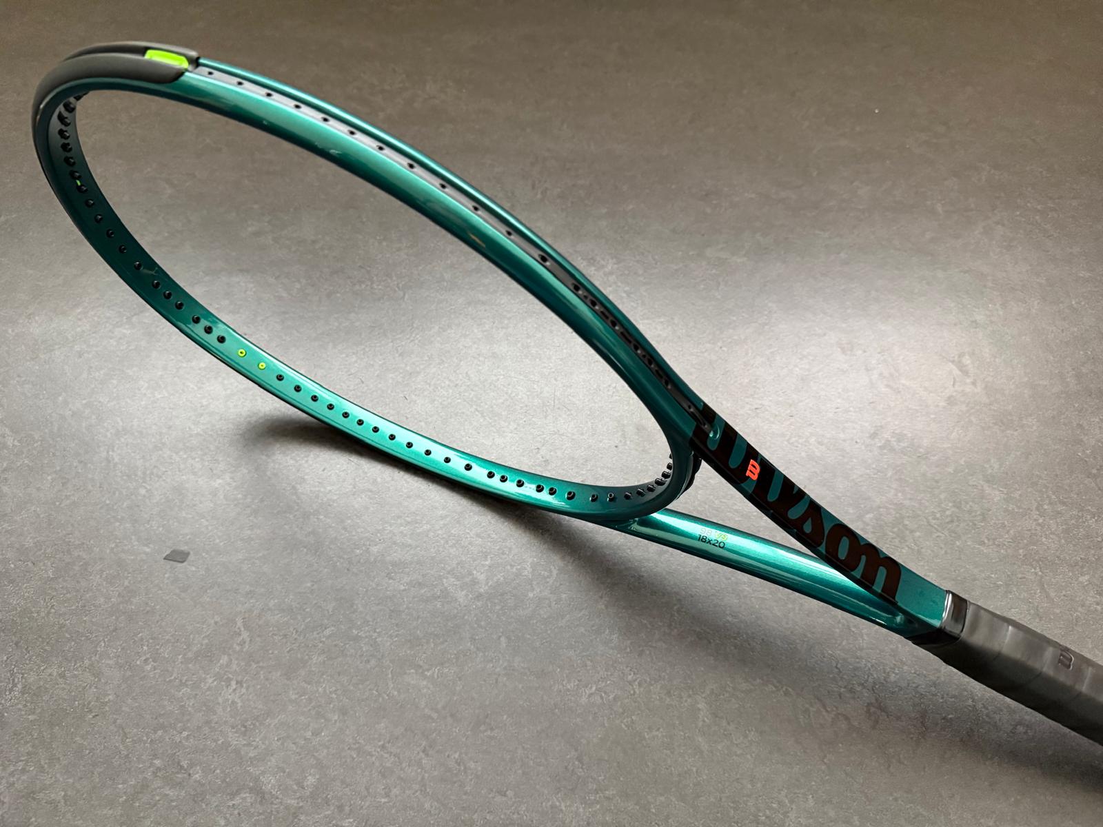 Wilson Pro Stock Blade 98 (18X20)