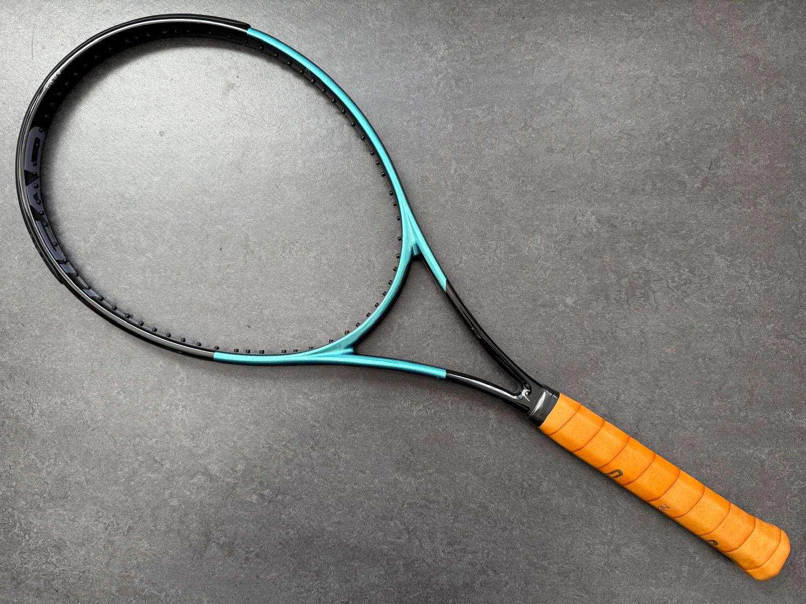 Wilson Hyper Pro Staff Tour 90 – ProStockTennis
