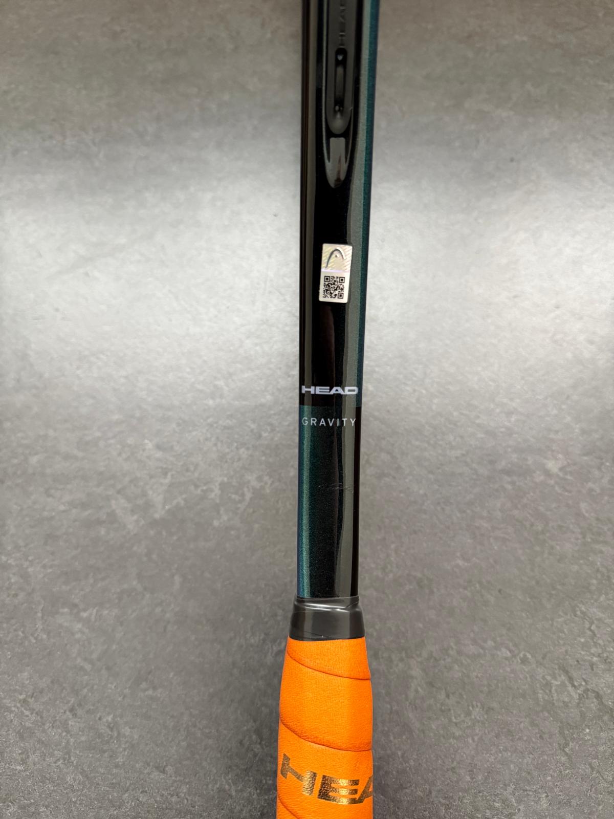 Head TGT341.1 Gravity 2025 (16X20)
