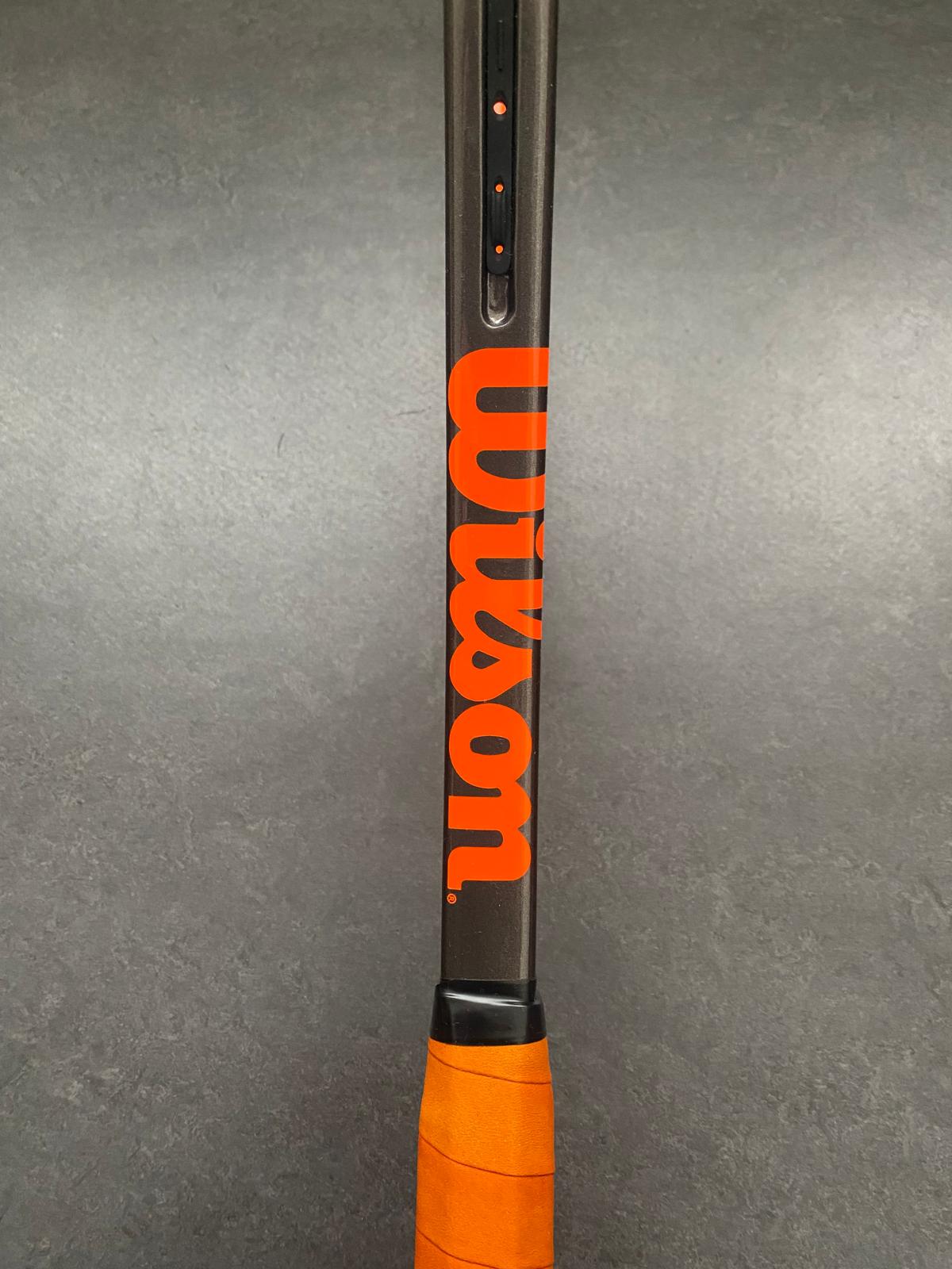 Wilson H22 XL (18X20)
