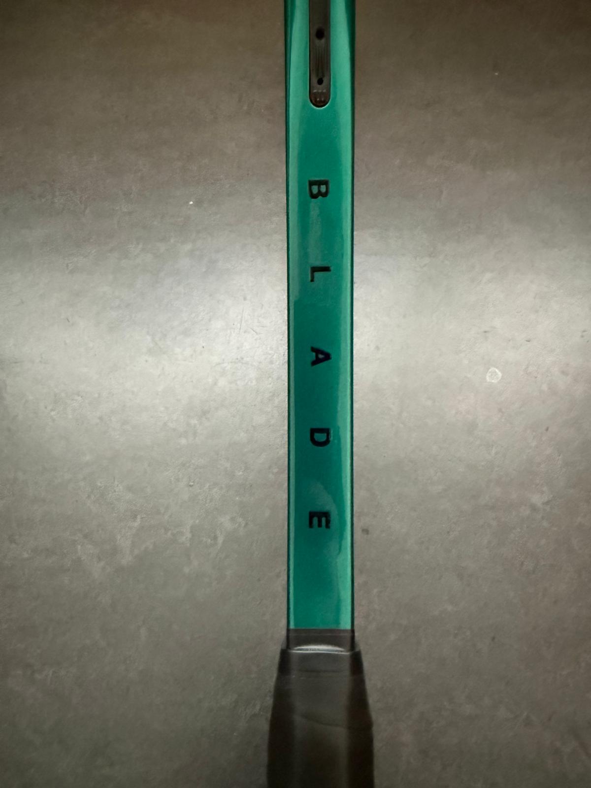Wilson Pro Stock Blade 98 (18X19)