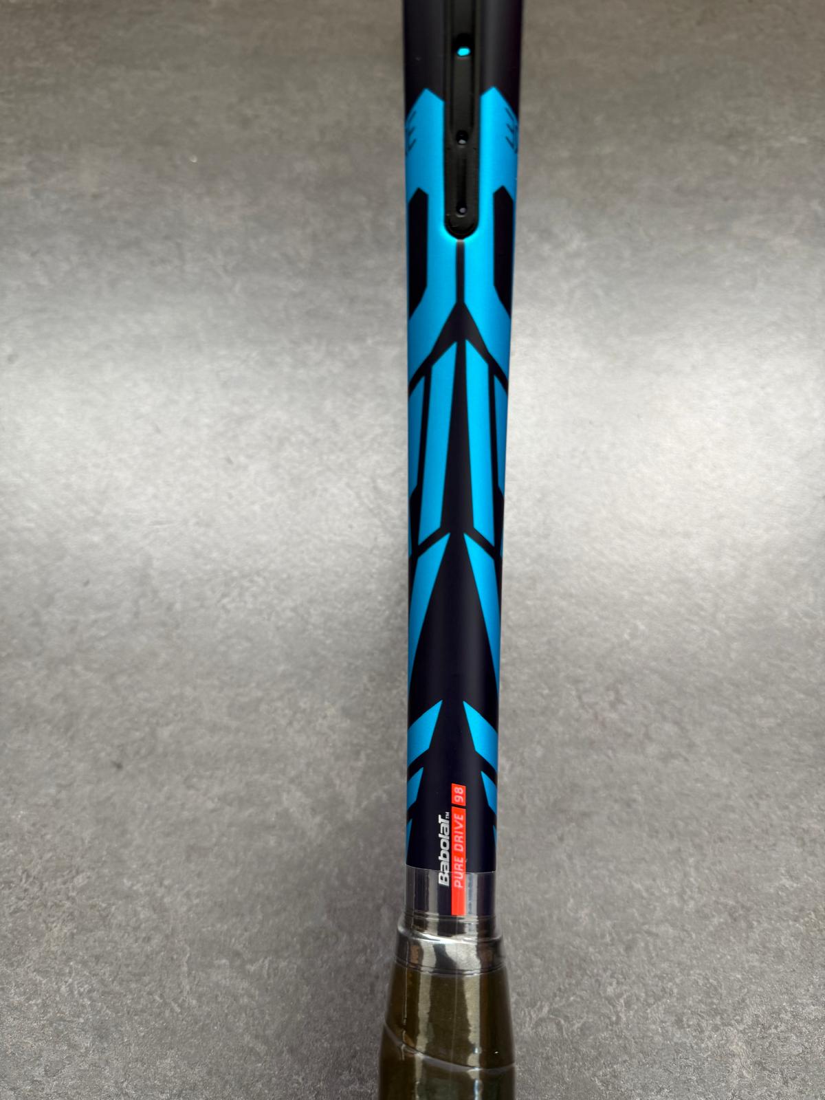Babolat Pro Stock Pure Drive 2022 98 (16X19) – ProStockTennis