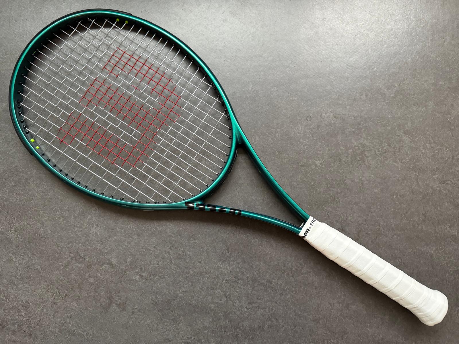 Yonex Pro Stock VCORE Pro 100 – ProStockTennis