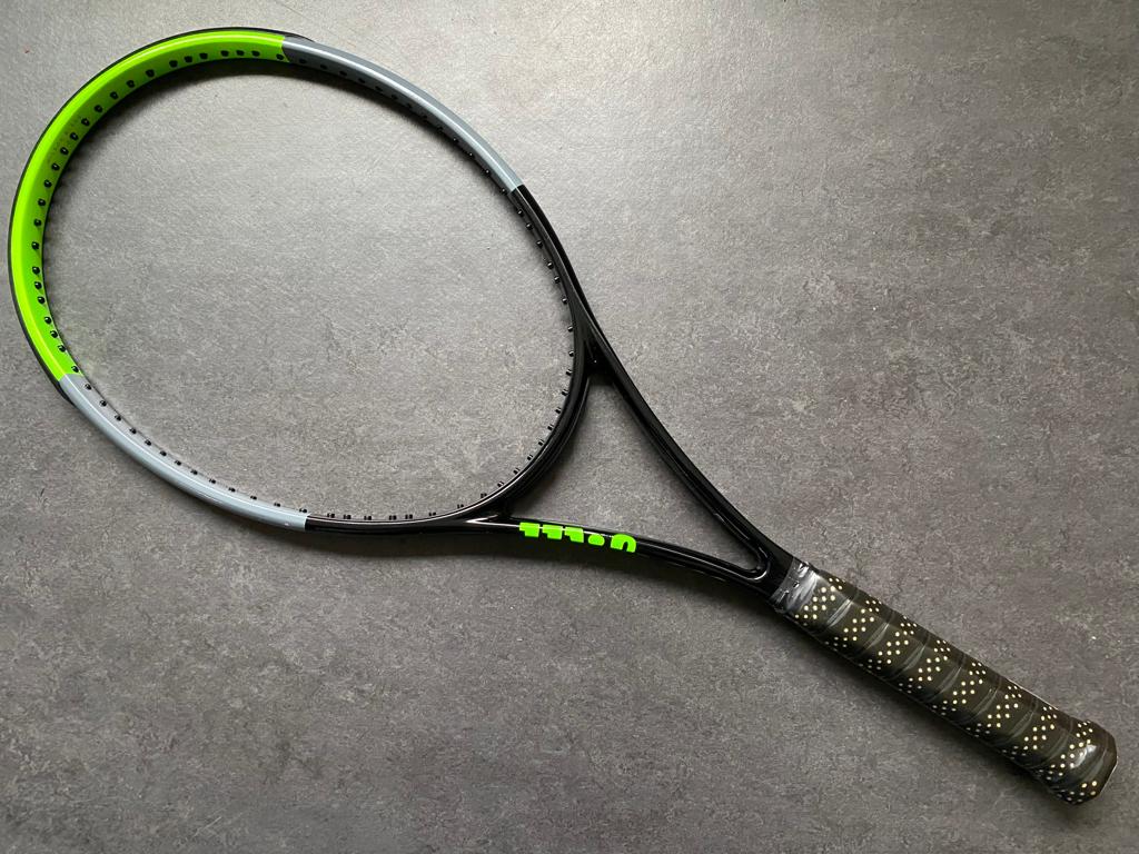 Wilson Pro Stock Blade 98 (18x20)