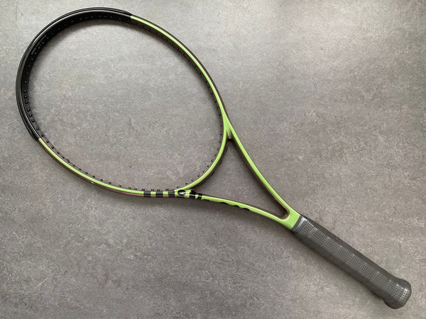 Wilson Pro Stock Blade 98 (18X20) – ProStockTennis
