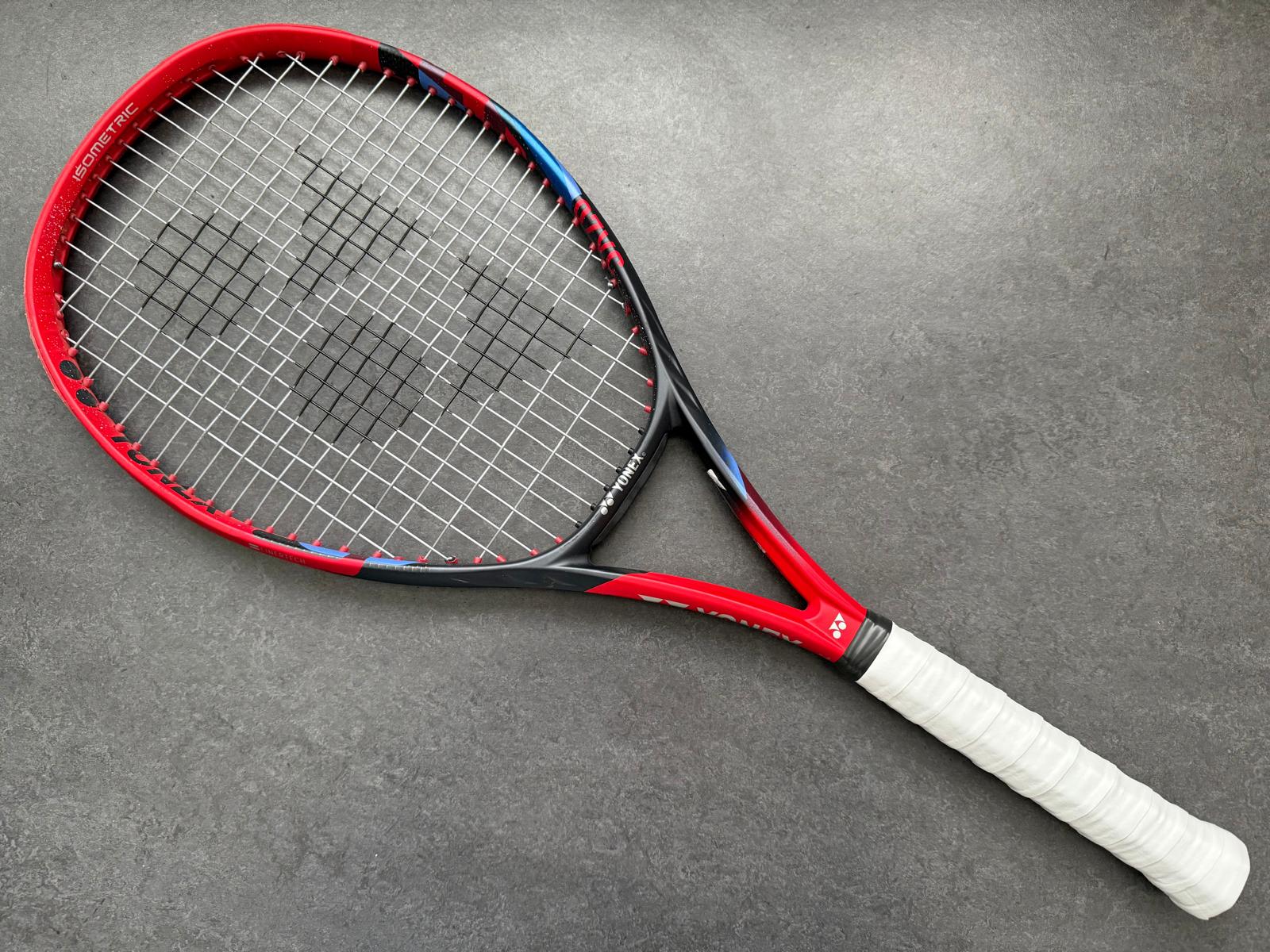 Yonex Pro Stock VCORE 100 (16X19)