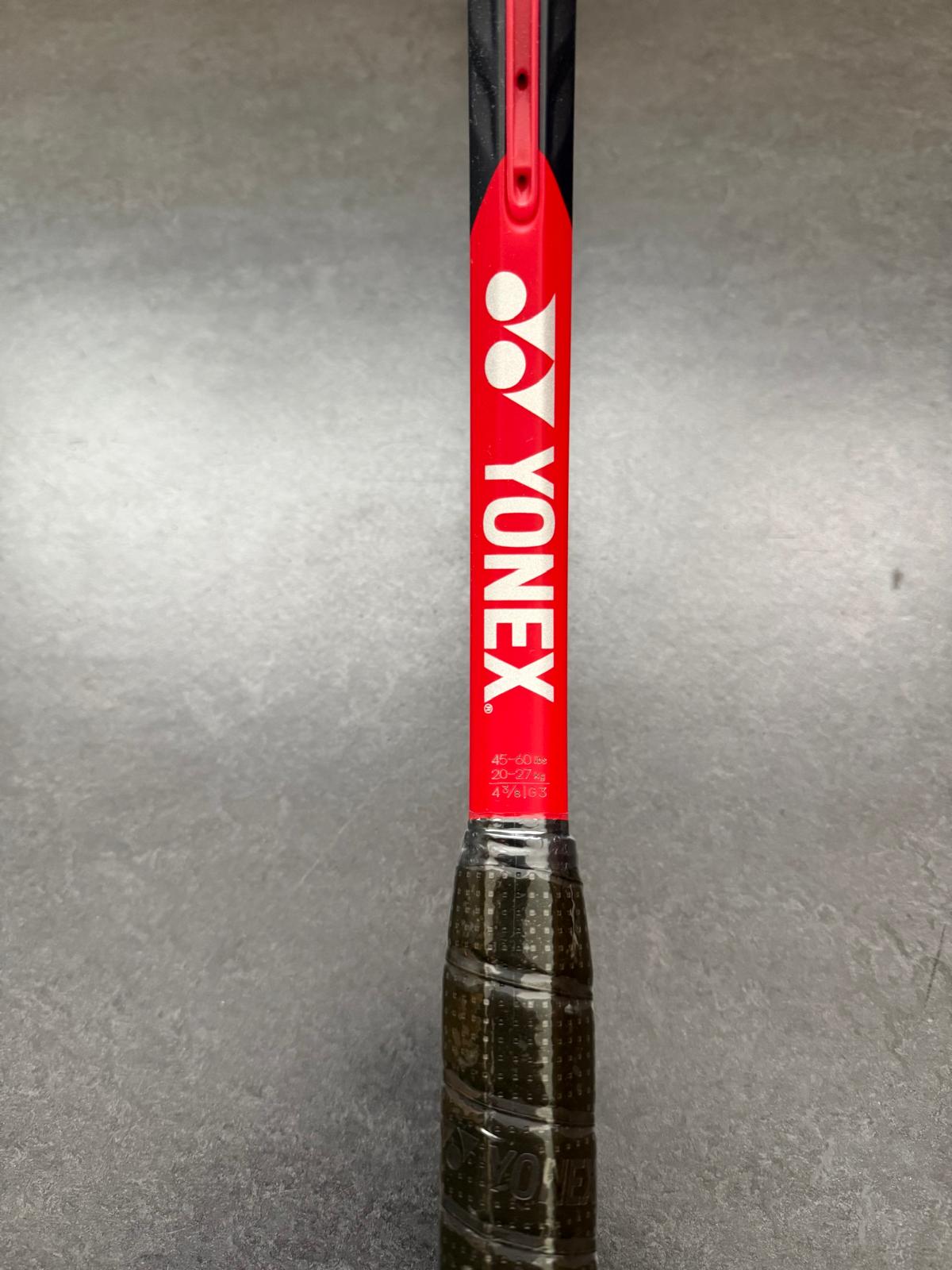 Yonex Pro Stock VCORE 98 (16X19)