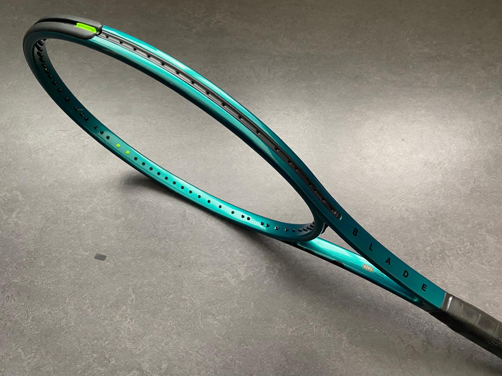 ウェポンズ Wilson H22 (16X19) – ProStockTennis