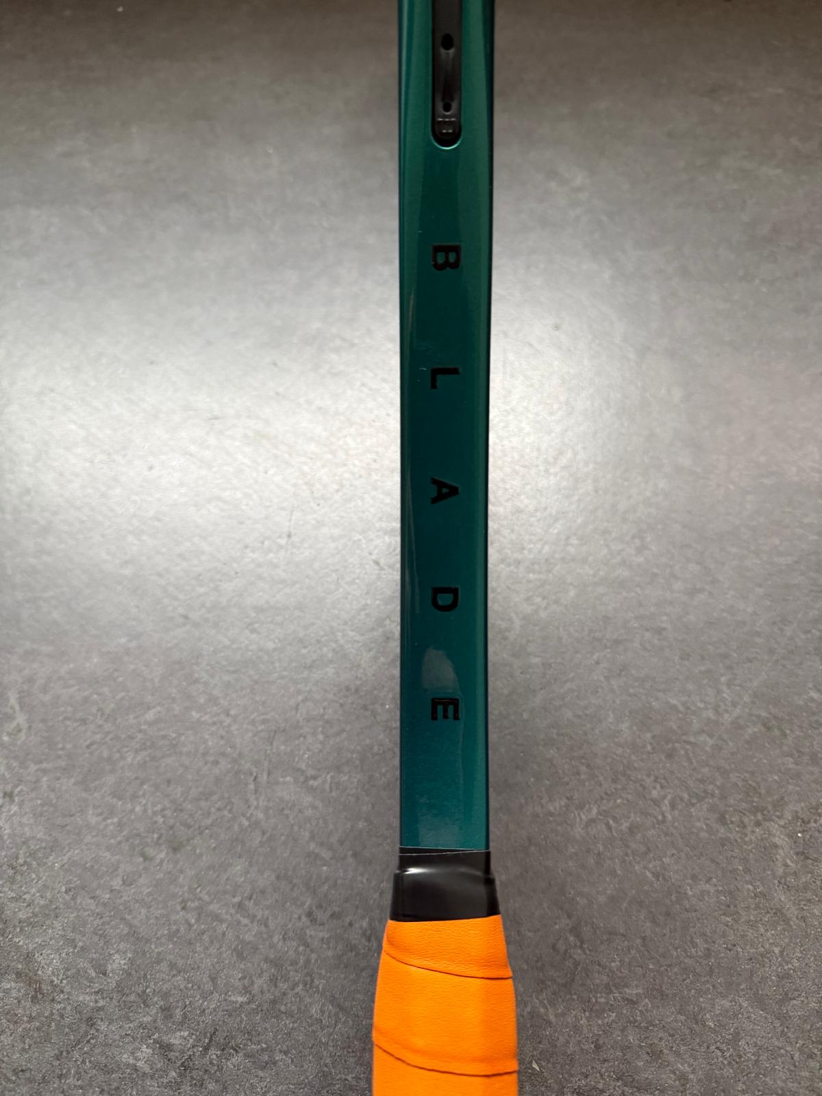 Wilson Pro Stock Blade 98 (18X19)