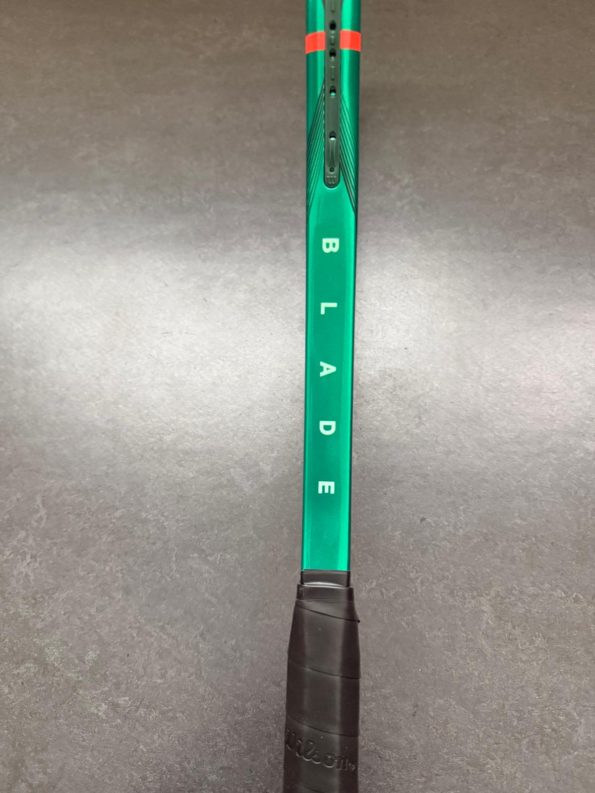 Wilson Pro Stock Blade 98 (18X19)