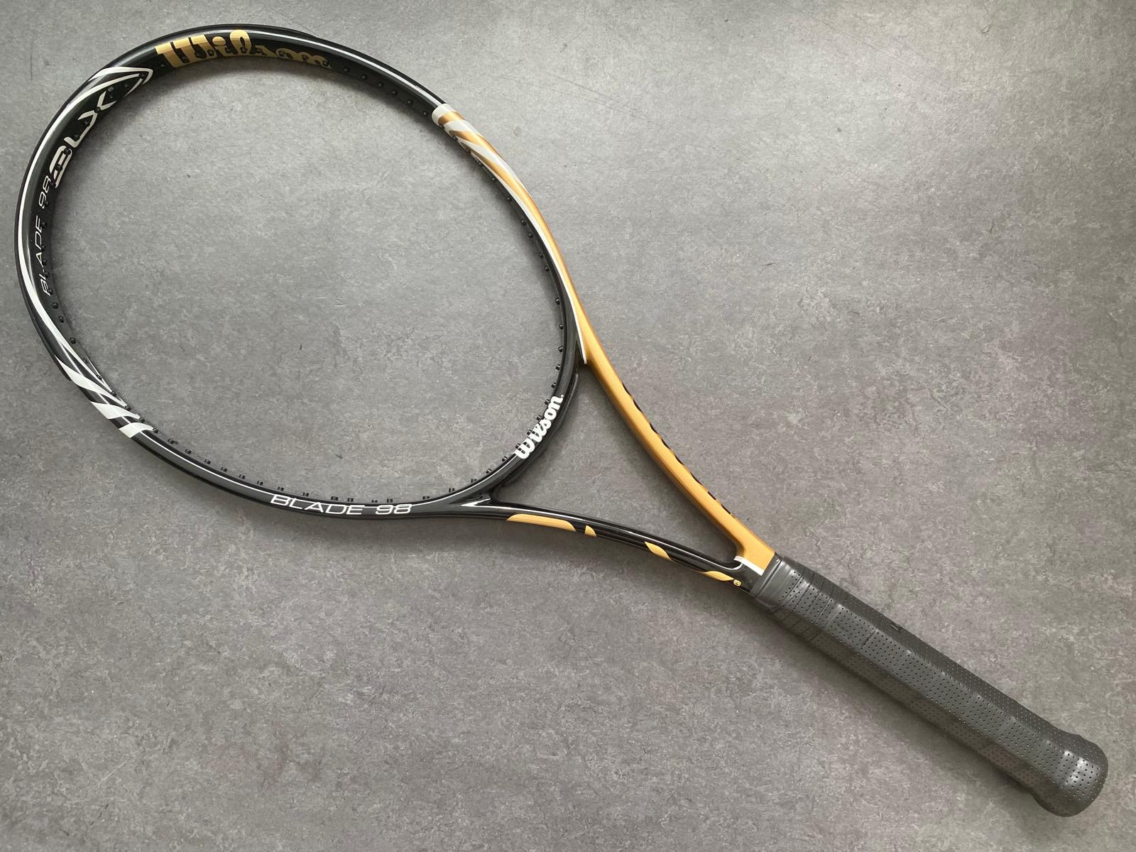 Wilson H22 XL (18X20)