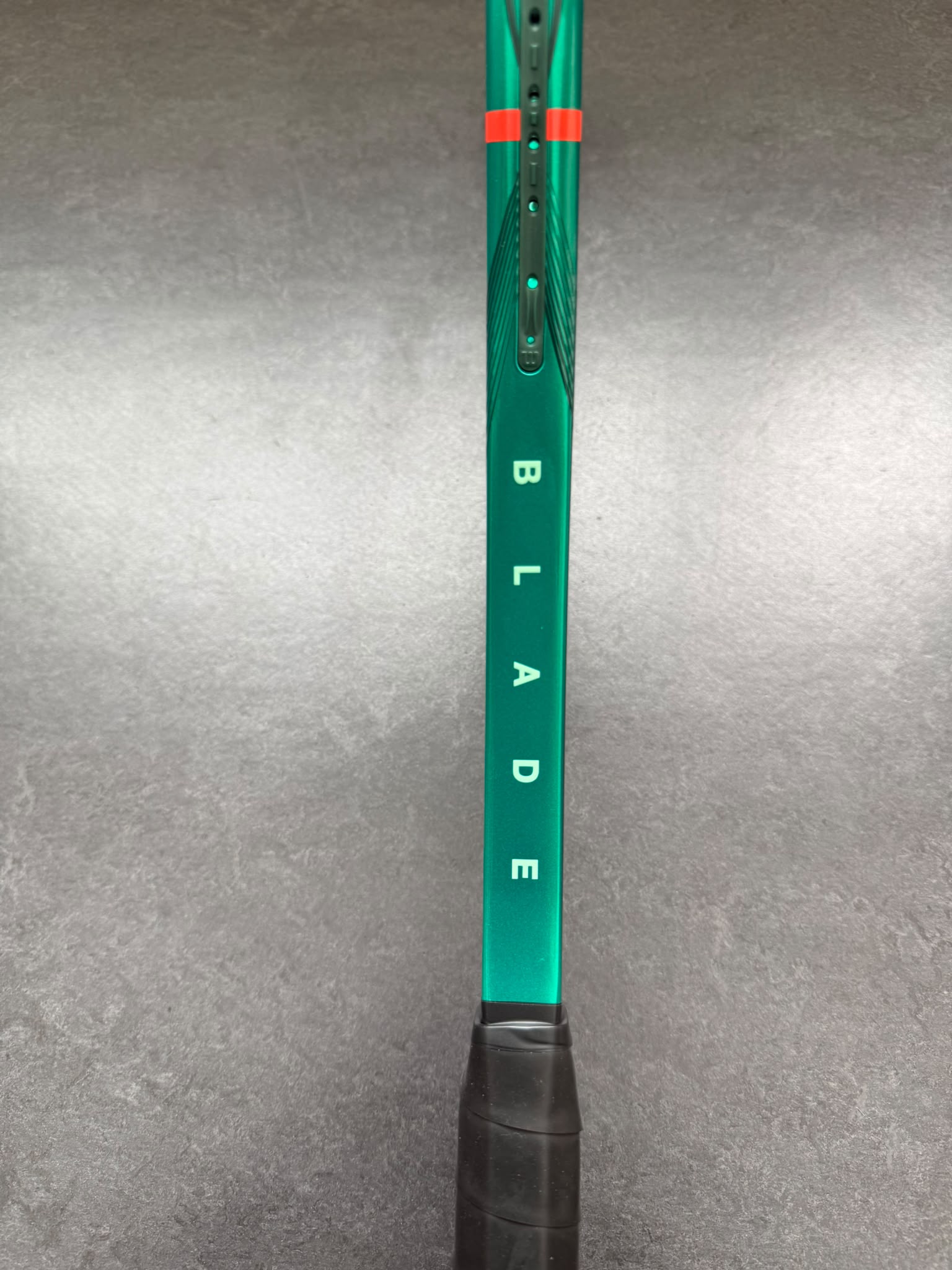 Wilson Pro Stock Blade 98 (18X19)