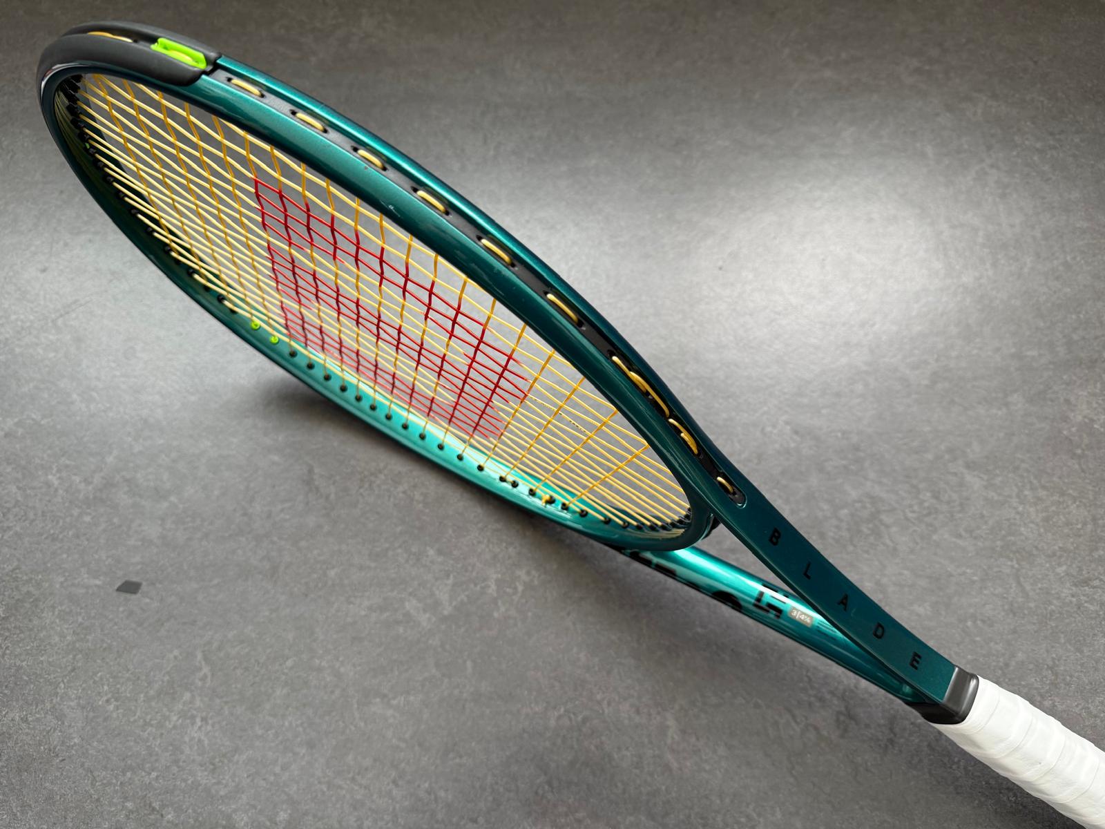 Stéfanos Tsitsipás Personal Wilson Pro Stock Blade 98 (18X20)
