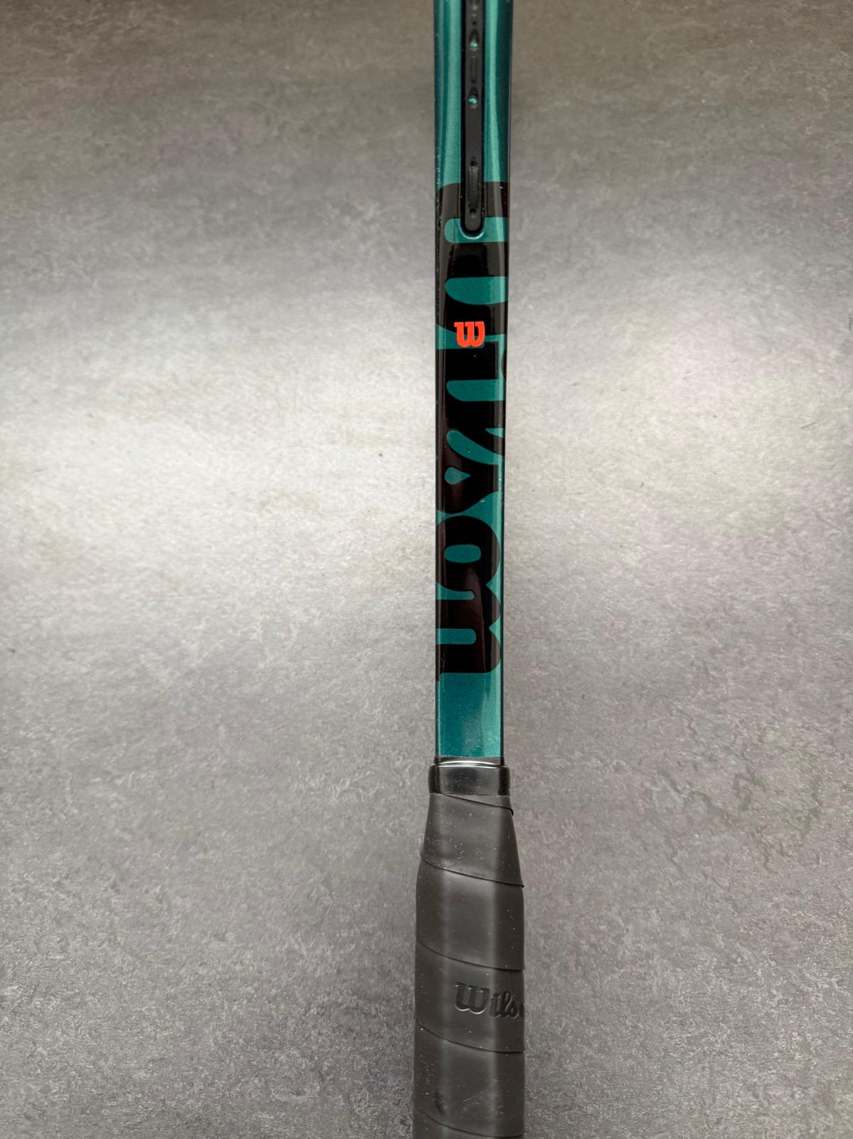 Wilson Pro Stock Blade 98 (18X20)