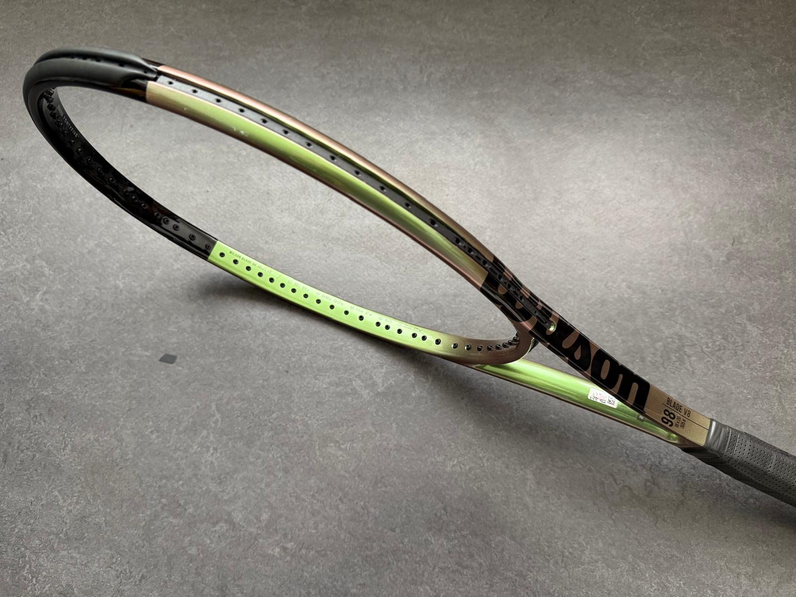 Wilson Pro Stock Blade 98 (18X20)