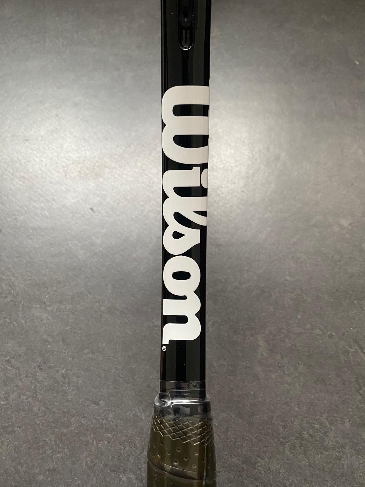 Wilson Pro Stock Six.One 95 XL (18X20)
