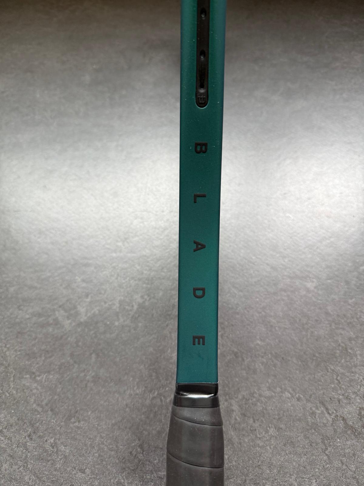 Wilson Pro Stock Blade 100 (16X19)