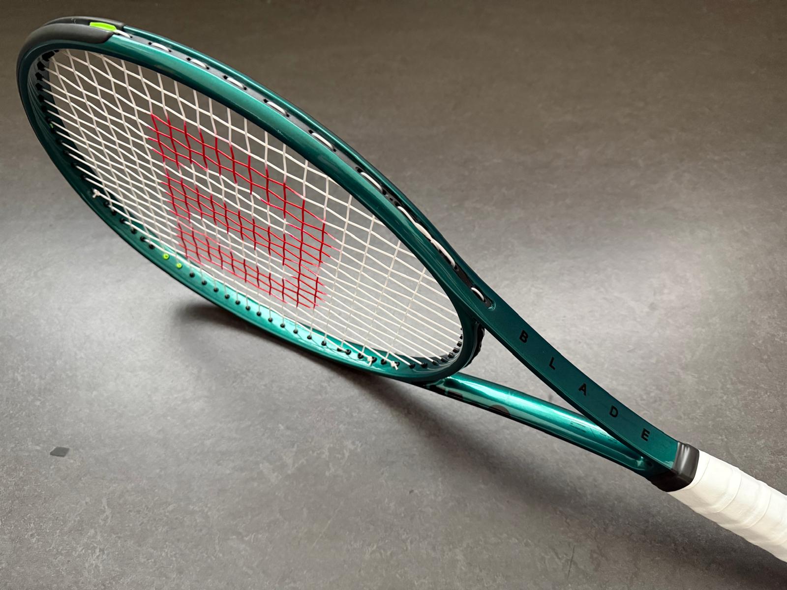 Wilson Pro Stock Blade 98 (18X20)