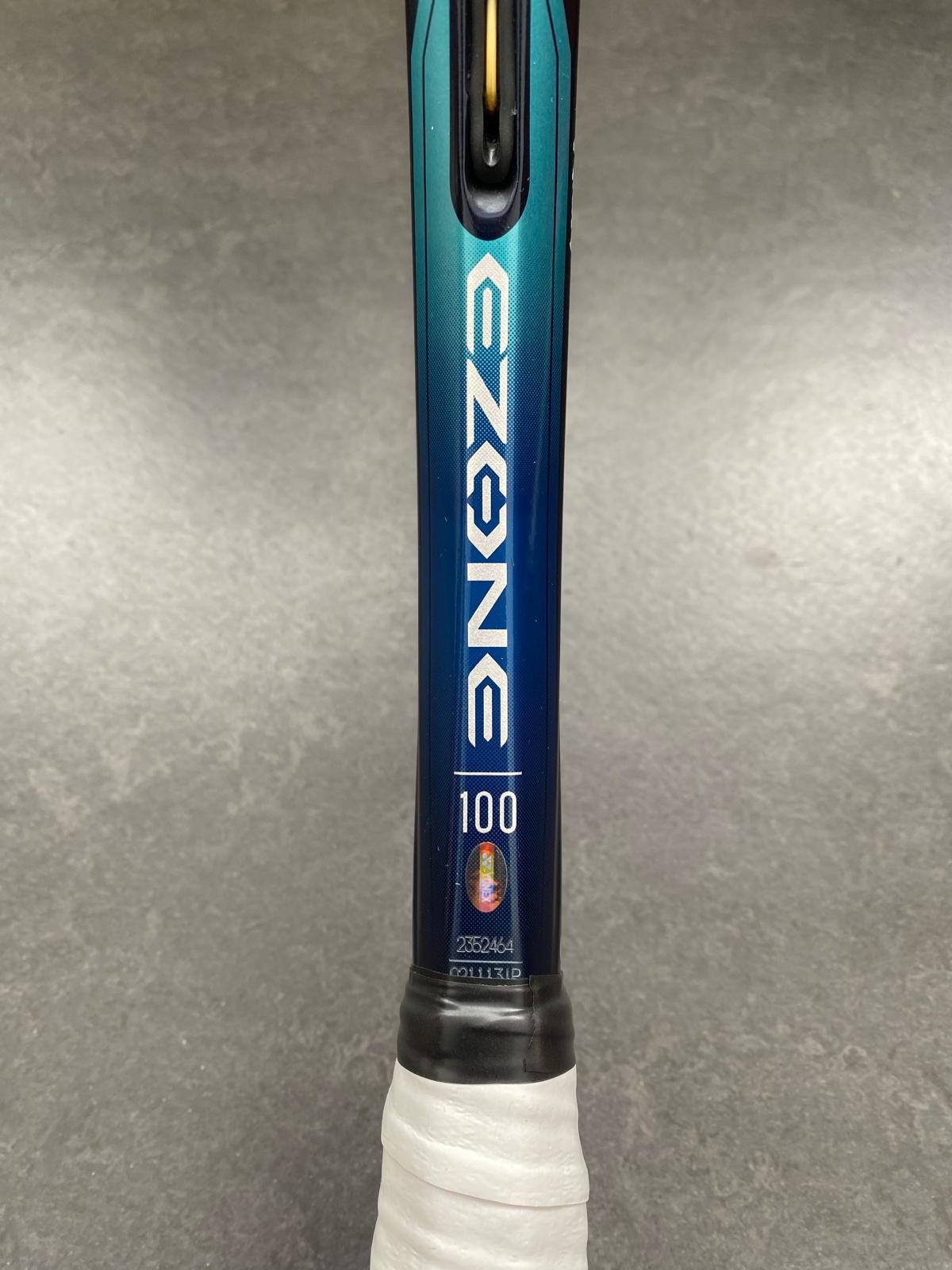 Yonex Pro Stock EZONE 100 (16X19)