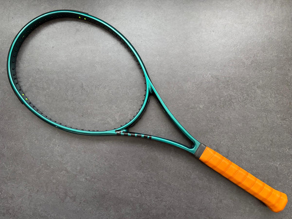 ○*○様 WILSON BLADE PRO 16X19 V9 G3 Wilson Pro Stock Blade 98 (16X19) – ProStockTennis