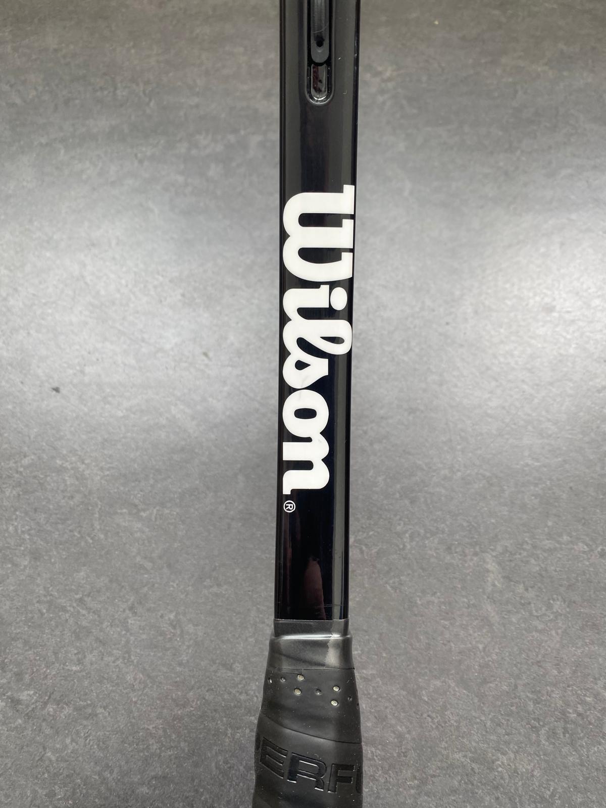 Wilson H22 (18X20) – ProStockTennis