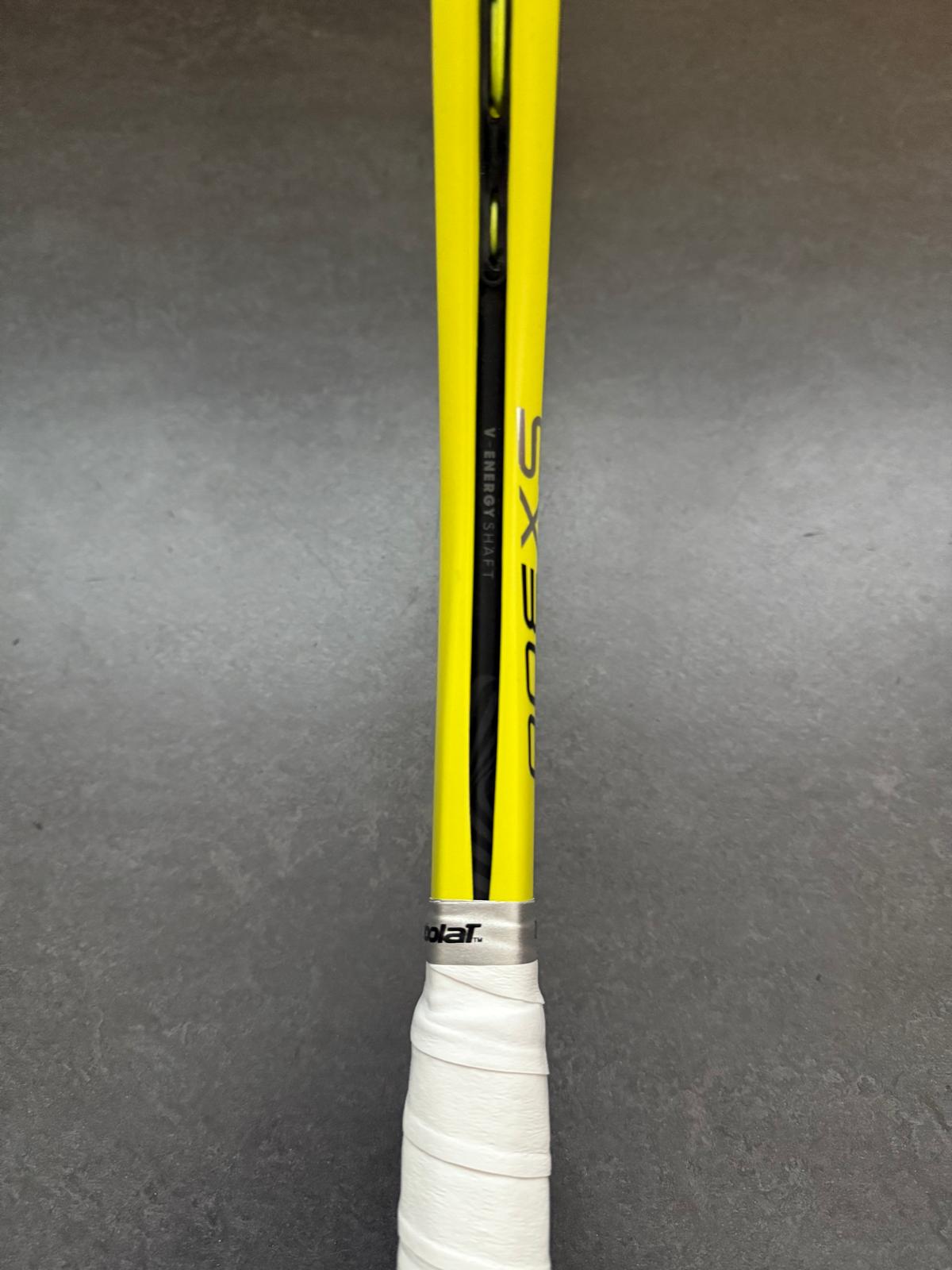 Miomir Kecmanović Personal Dunlop SX300 (16X19)