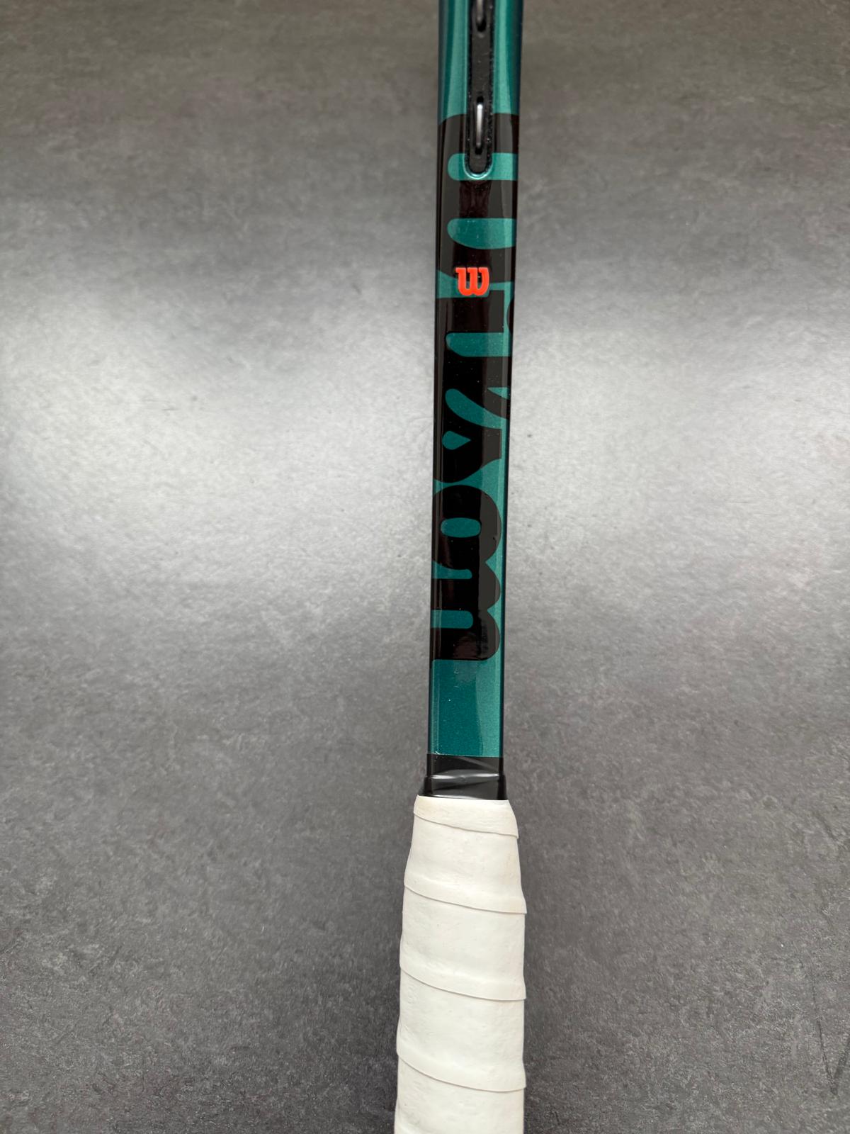 Wilson Pro Stock Blade 98 XL (18X20)