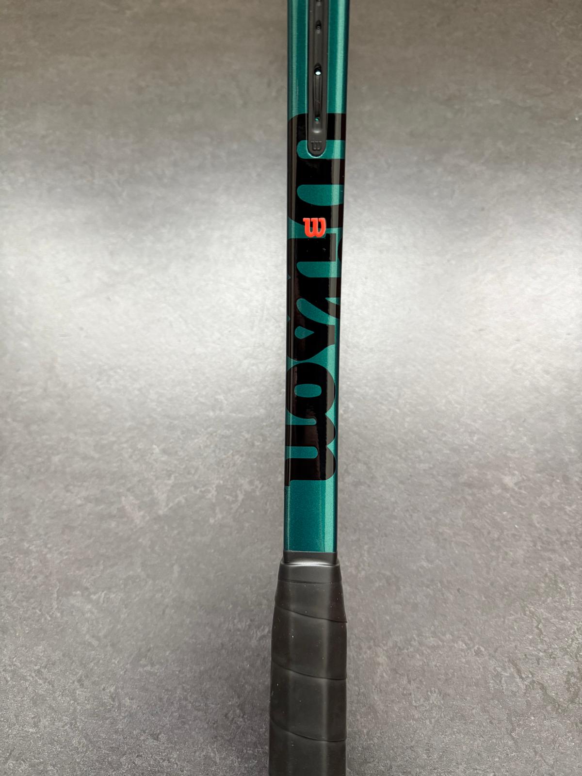 Wilson H22 (16X19)